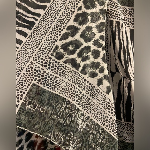 NWT L.I.B. Sleeveless Sheer Kimono Animal Print - Picture 8 of 12